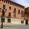 Sede central de la Facultad de Ciencias de la Salud y del Deporte del Campus de Huesca