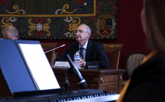 Monge, director de la Universidad de la Experiencia