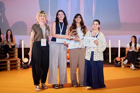 Equipo "Shake&Mix" con el Premio Nacional del Envase por el reto de Florette
