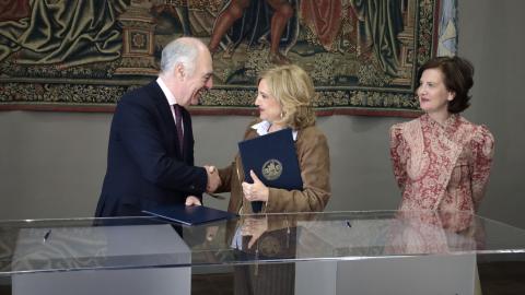 Firma Cátedra